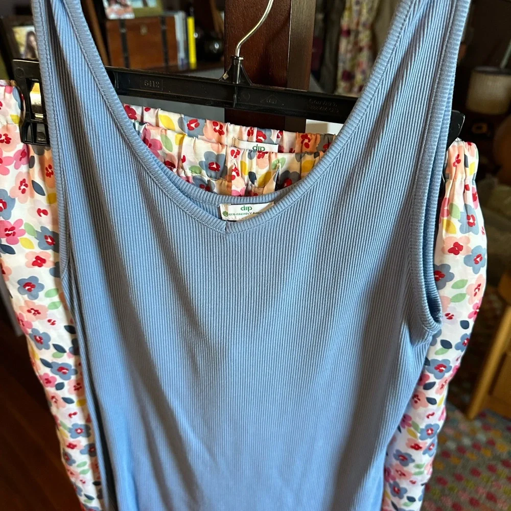 Light Blue Ribbed Tank with Floral Lounge Pants Set sz S - Picture 5 of 6